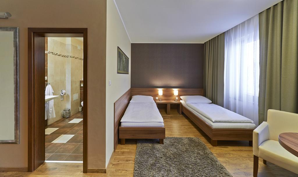 Penzion Club Skalica Luaran gambar